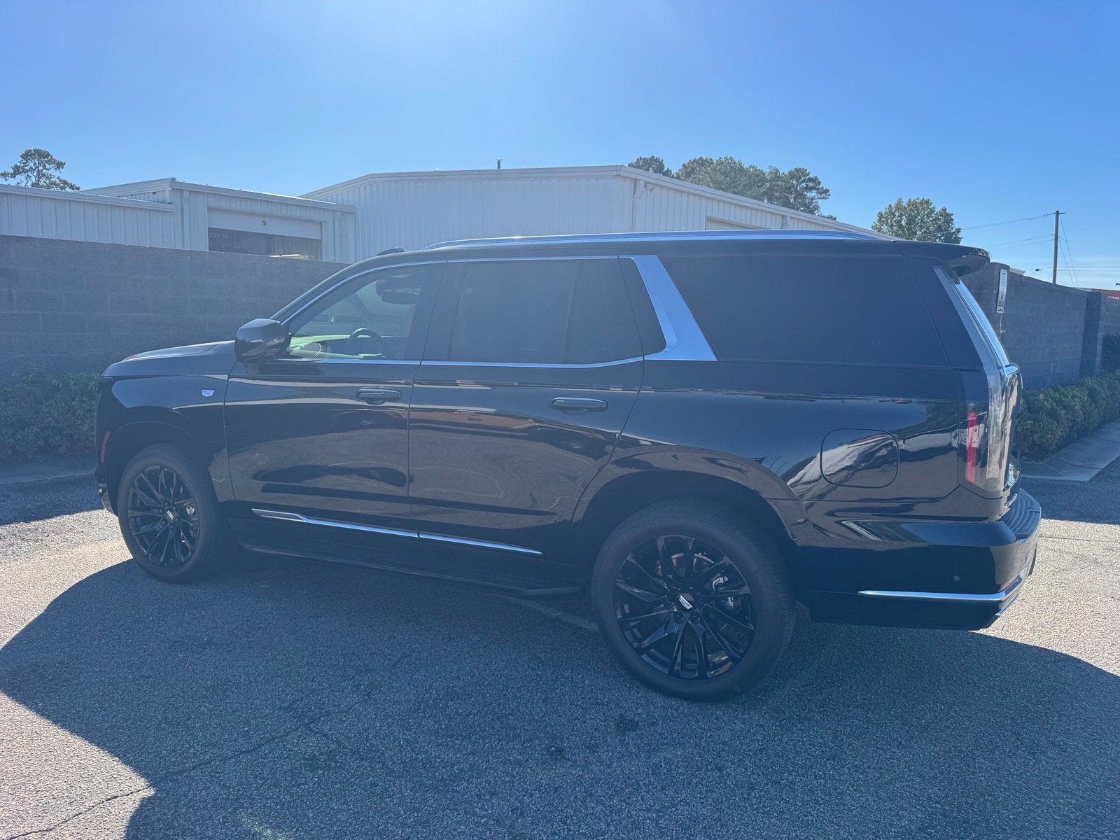 2025 Cadillac Escalade Luxury