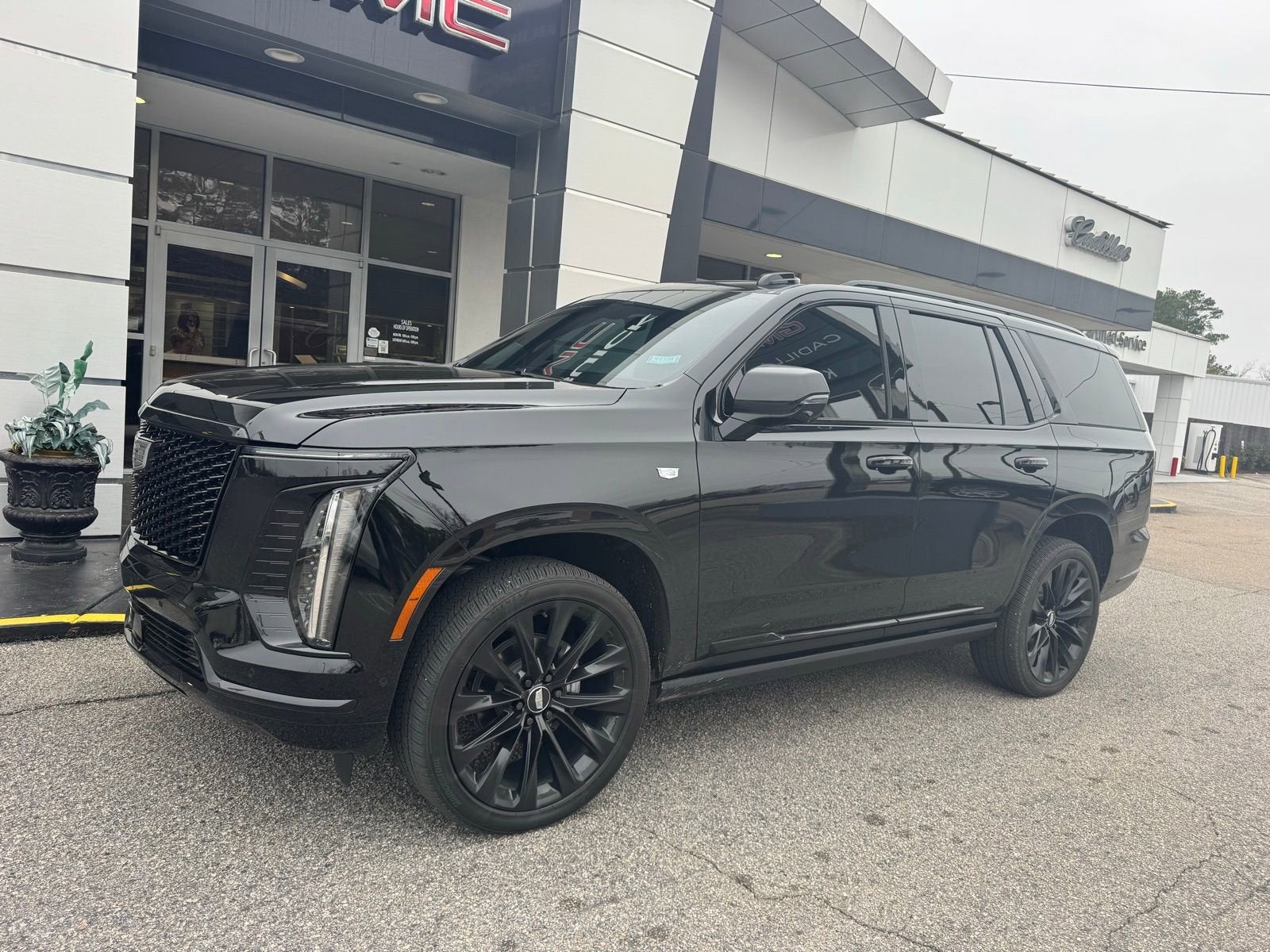 2025 Cadillac Escalade Sport Platinum