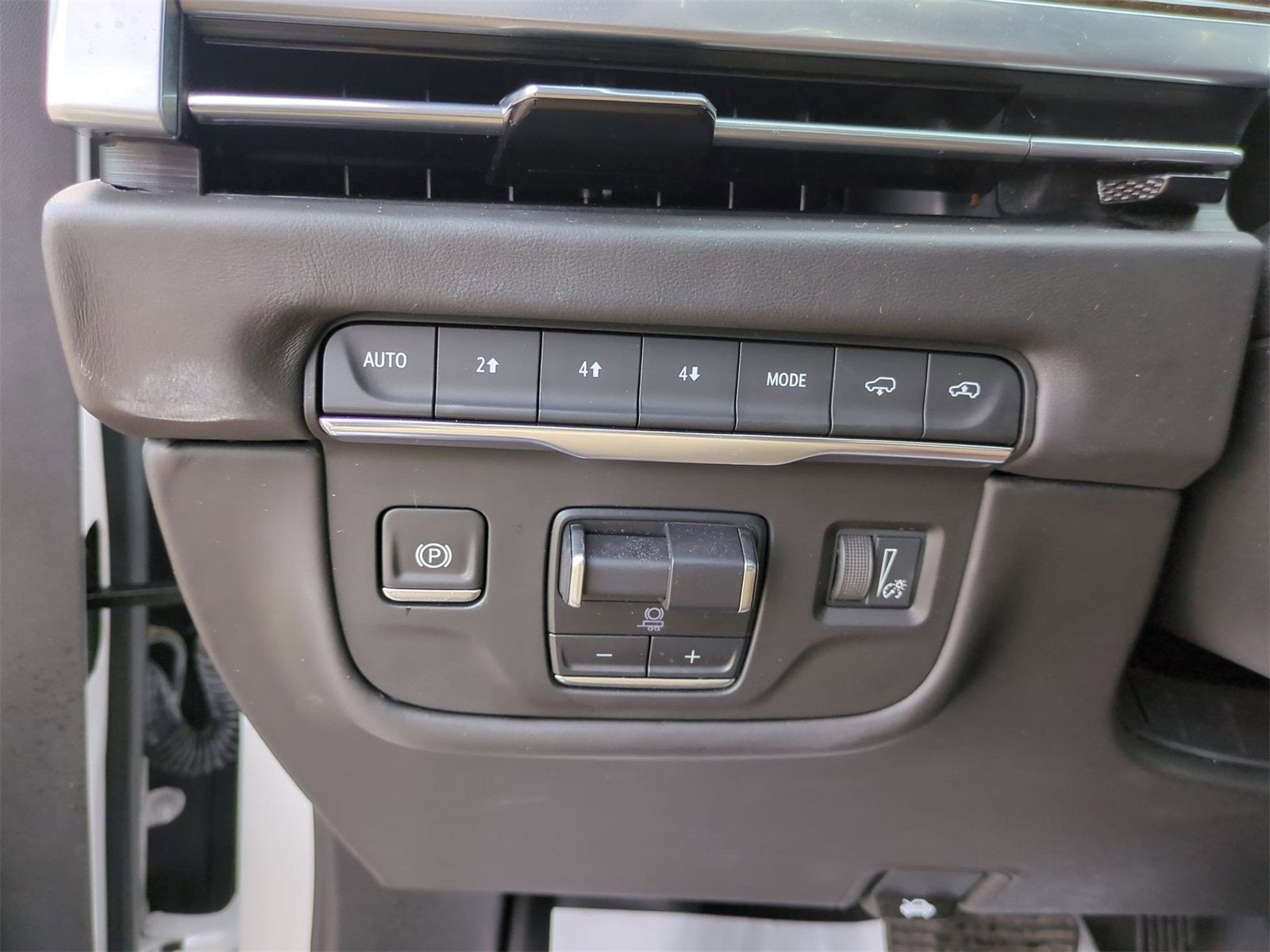 2025 Cadillac Escalade ESV Sport Platinum