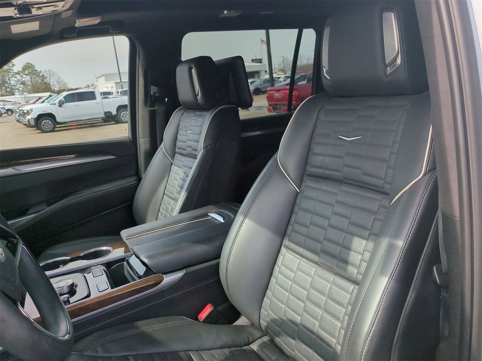 2025 Cadillac Escalade ESV Sport Platinum