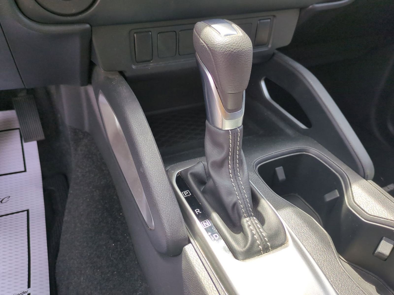 2022 Nissan Frontier Crew Cab SV 4x2