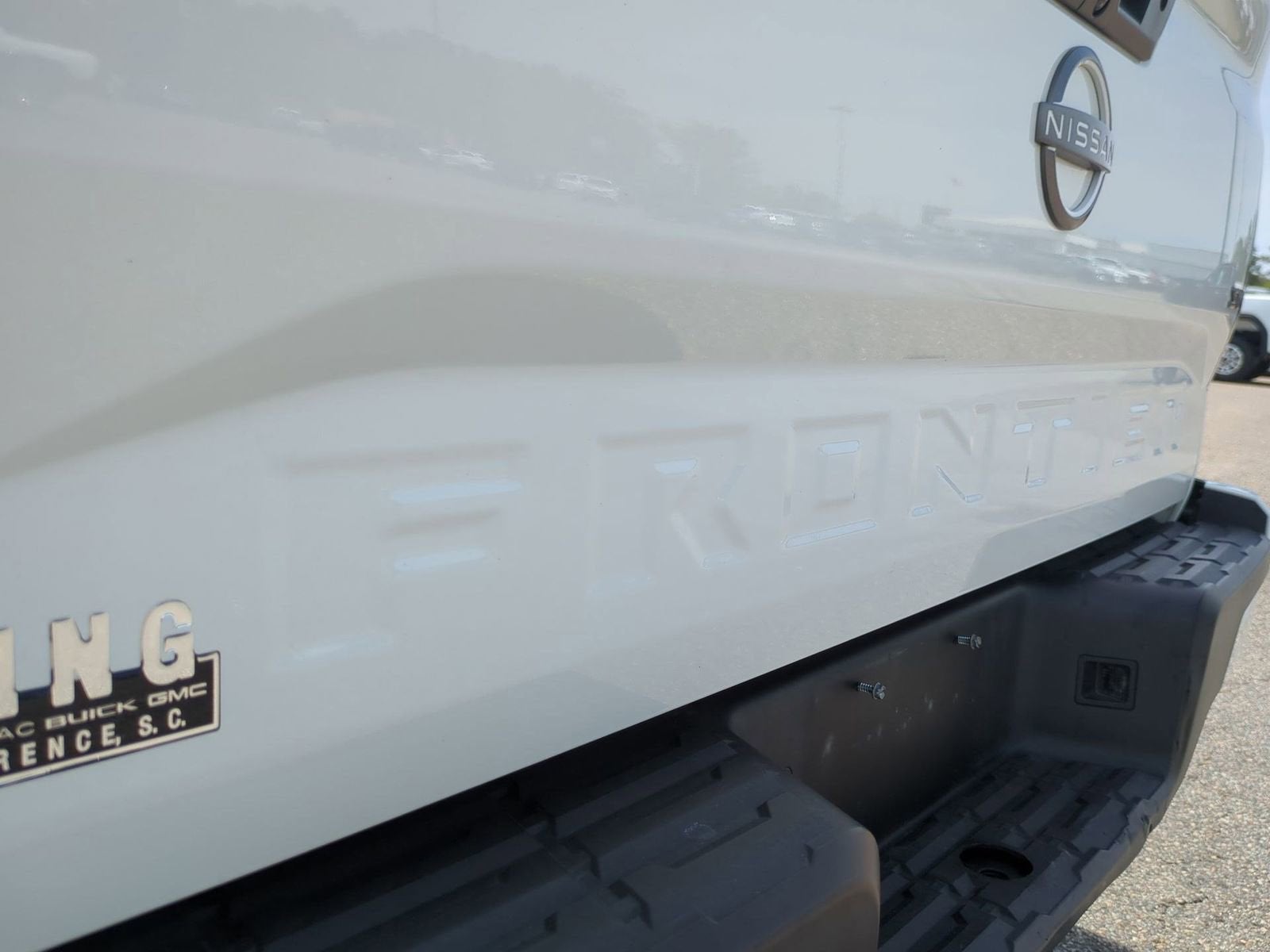 2022 Nissan Frontier Crew Cab SV 4x2