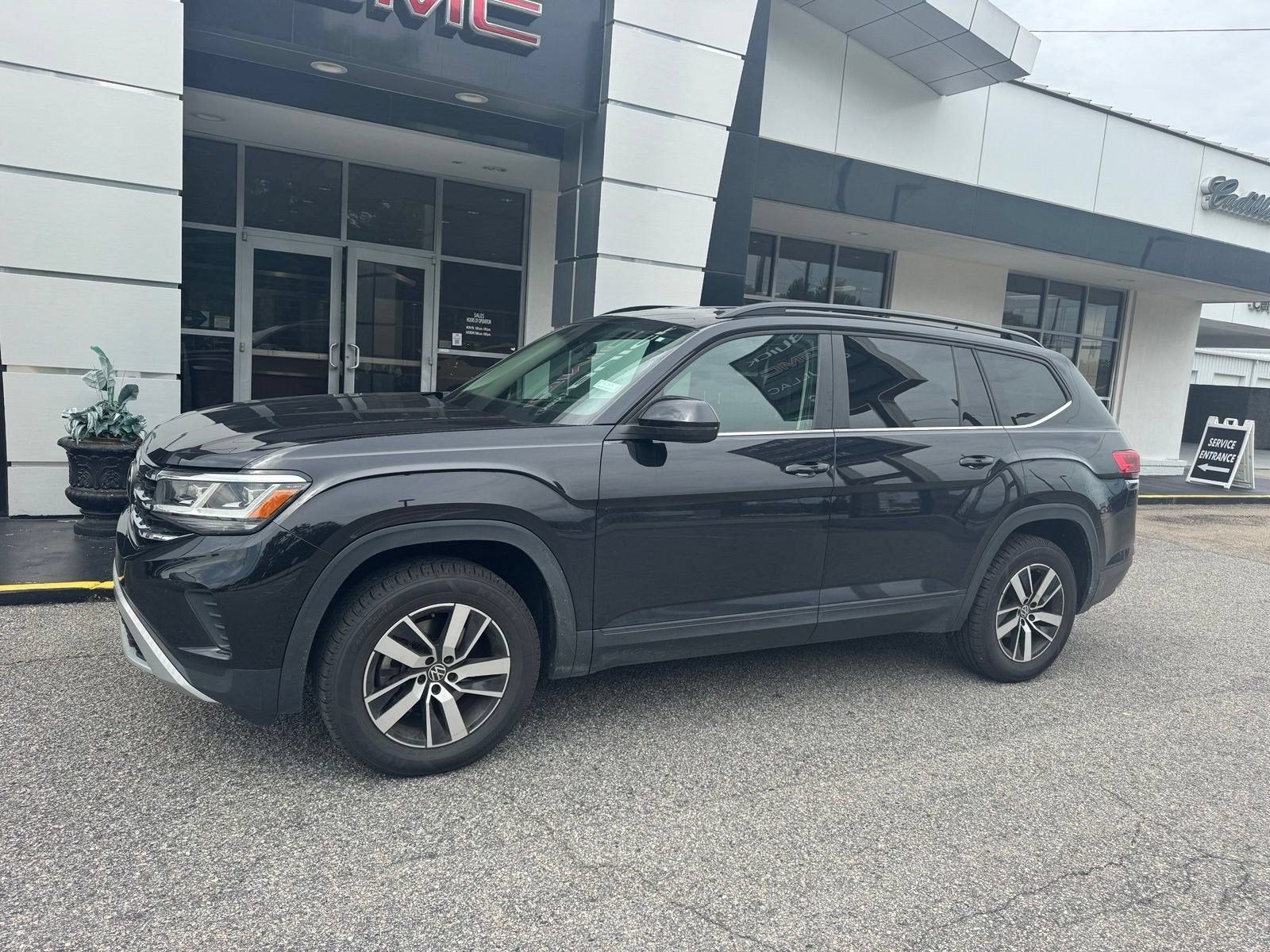 2022 Volkswagen Atlas 2.0T SE