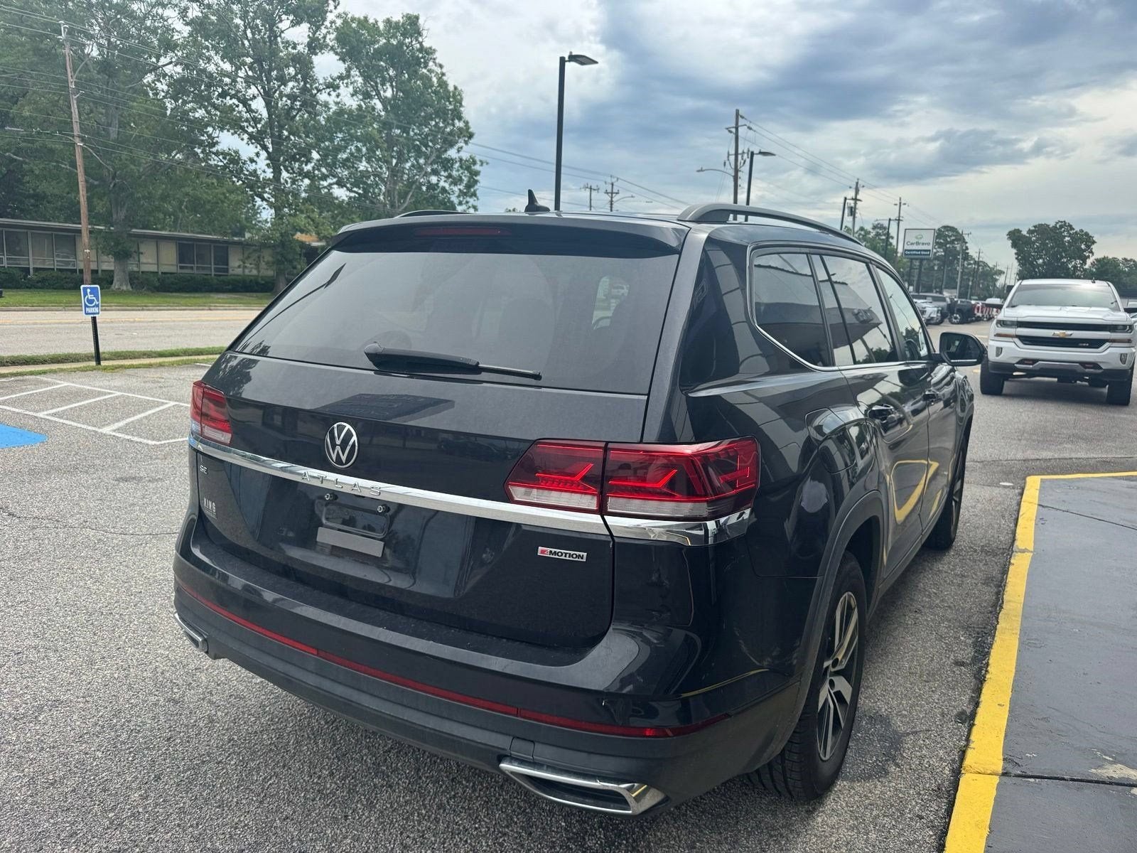 2022 Volkswagen Atlas 2.0T SE