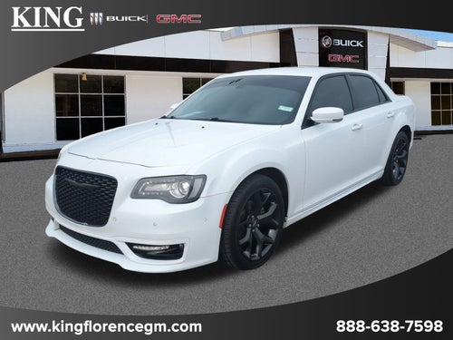 2022 Chrysler 300 Touring L
