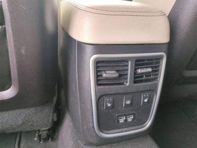 2022 Chrysler 300 Touring L