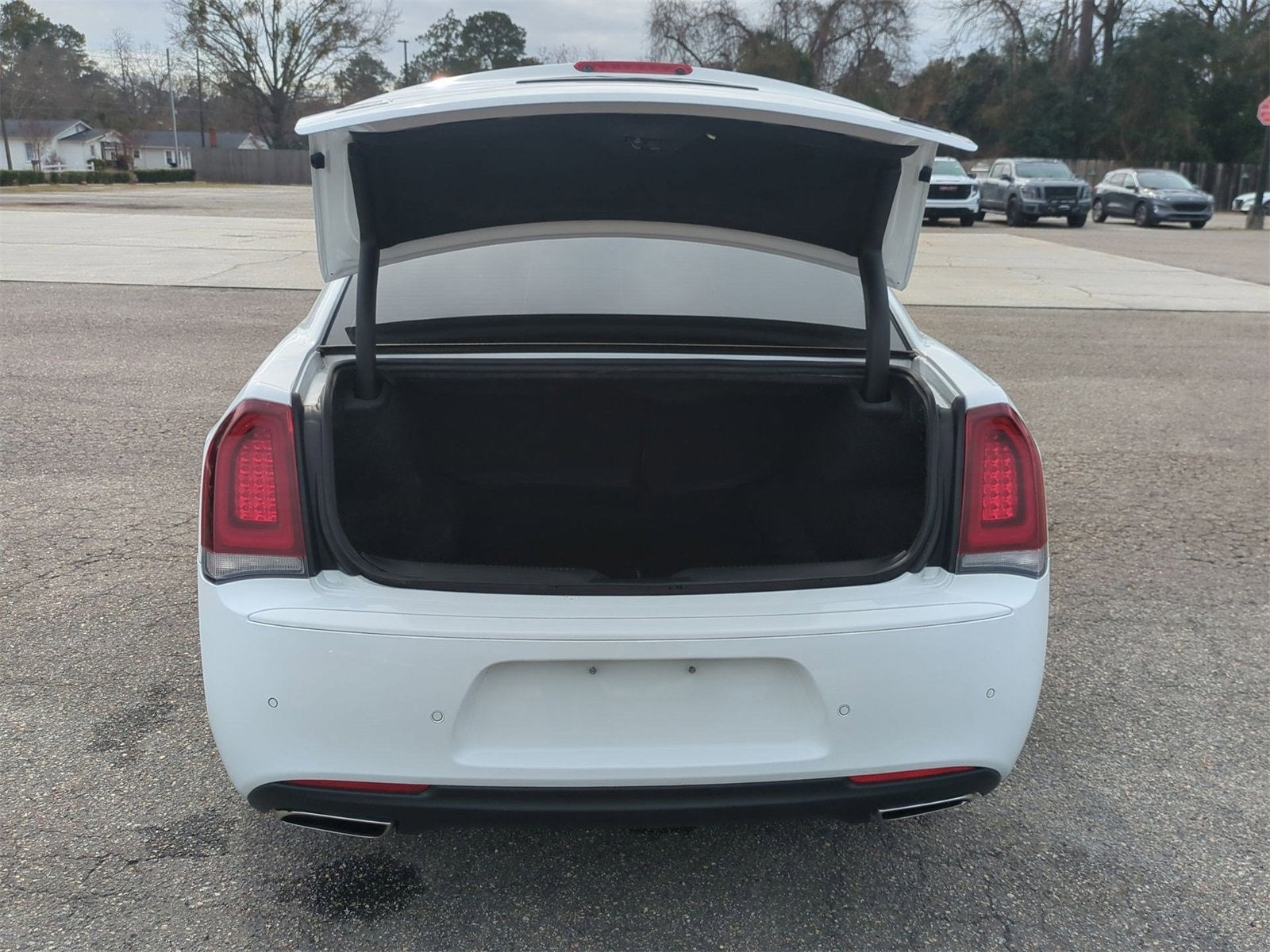 2022 Chrysler 300 Touring L