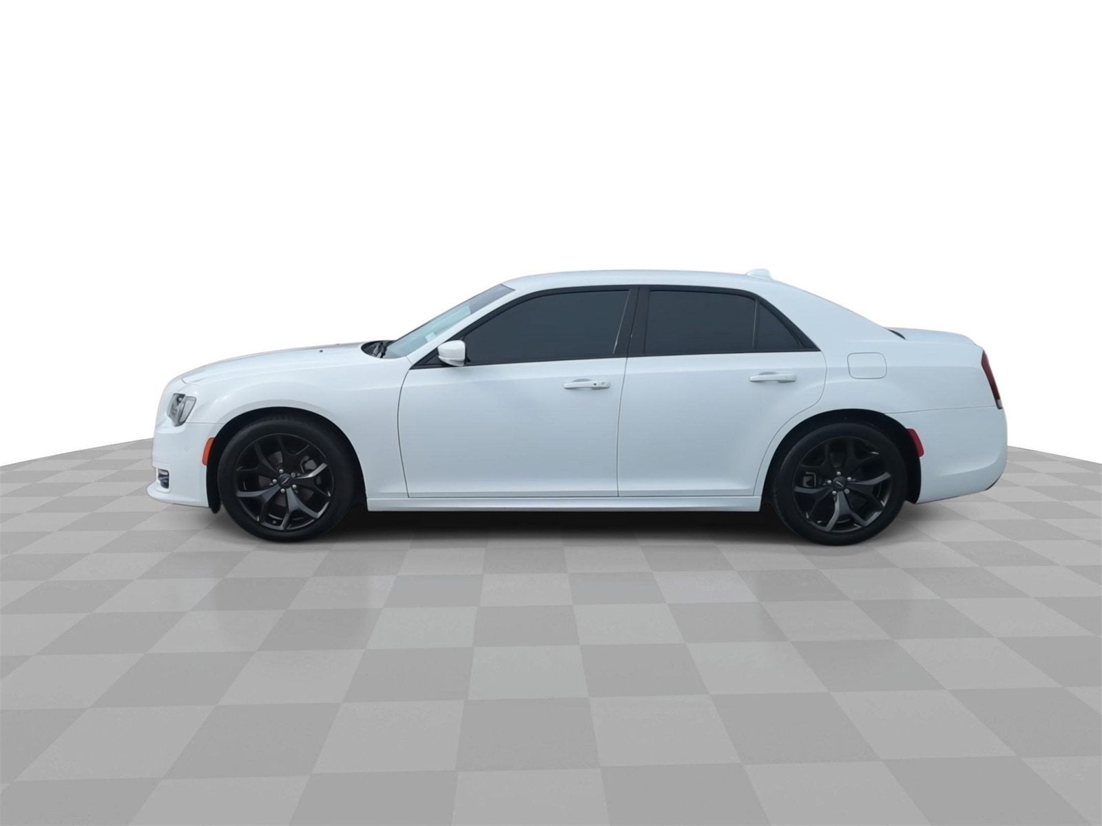 2022 Chrysler 300 Touring L