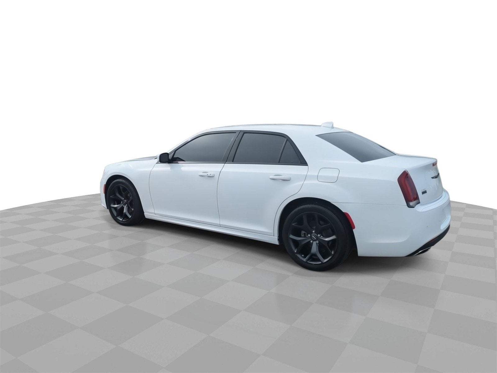 2022 Chrysler 300 Touring L