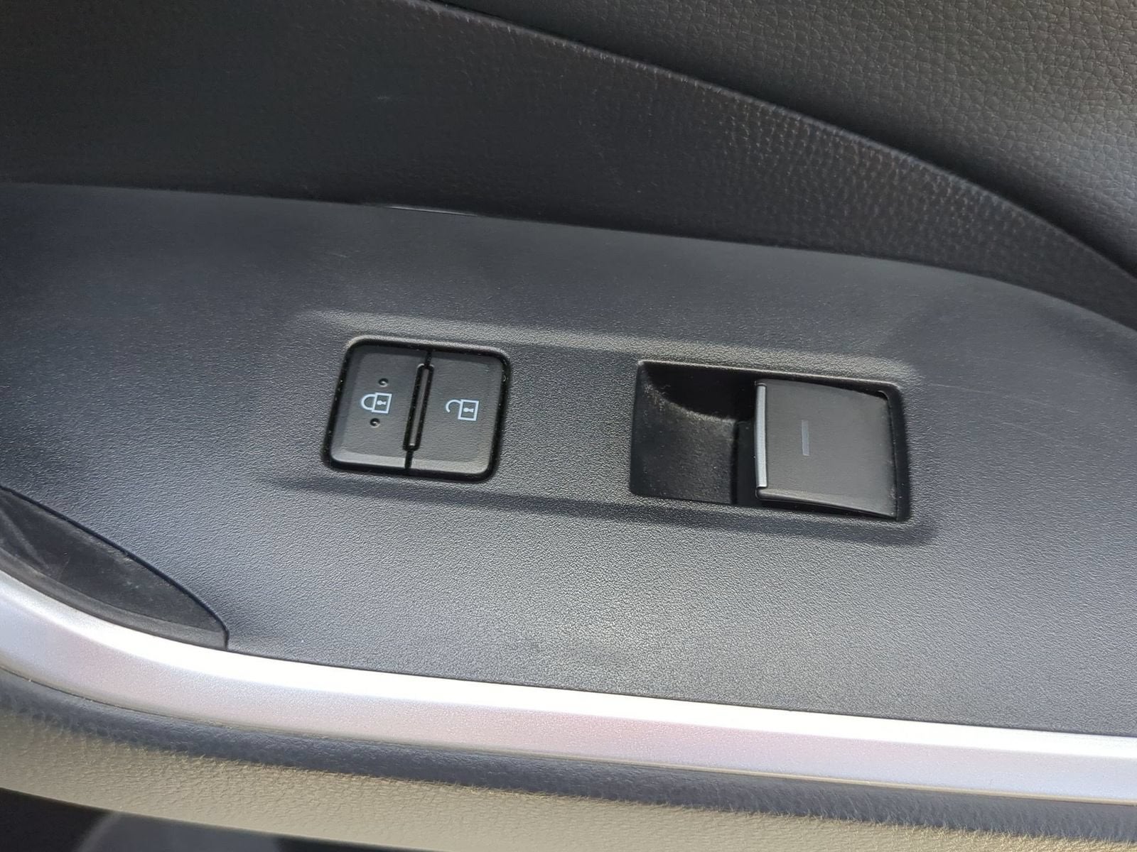 2022 Toyota RAV4 XSE Hybrid