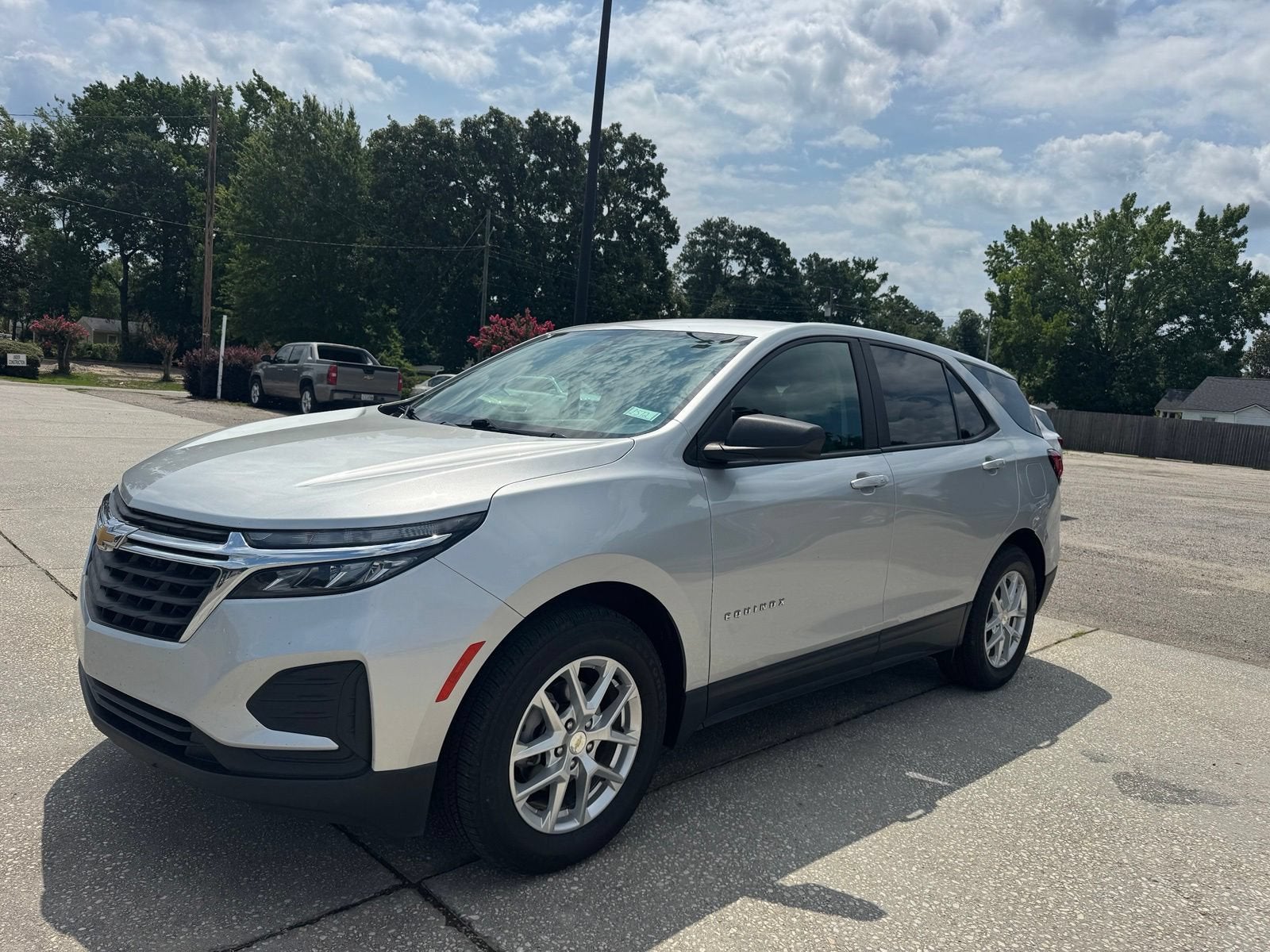 2022 Chevrolet Equinox LS