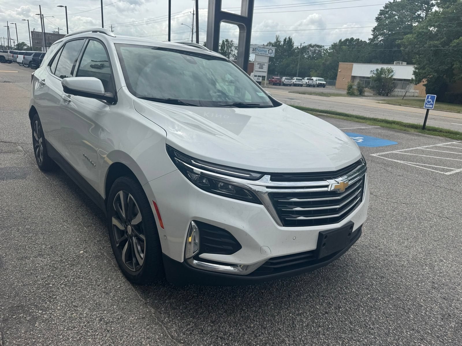 2022 Chevrolet Equinox Premier