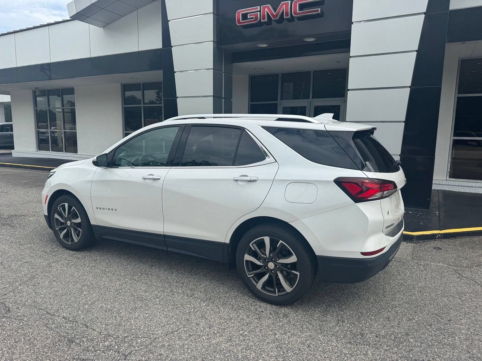 2022 Chevrolet Equinox Premier