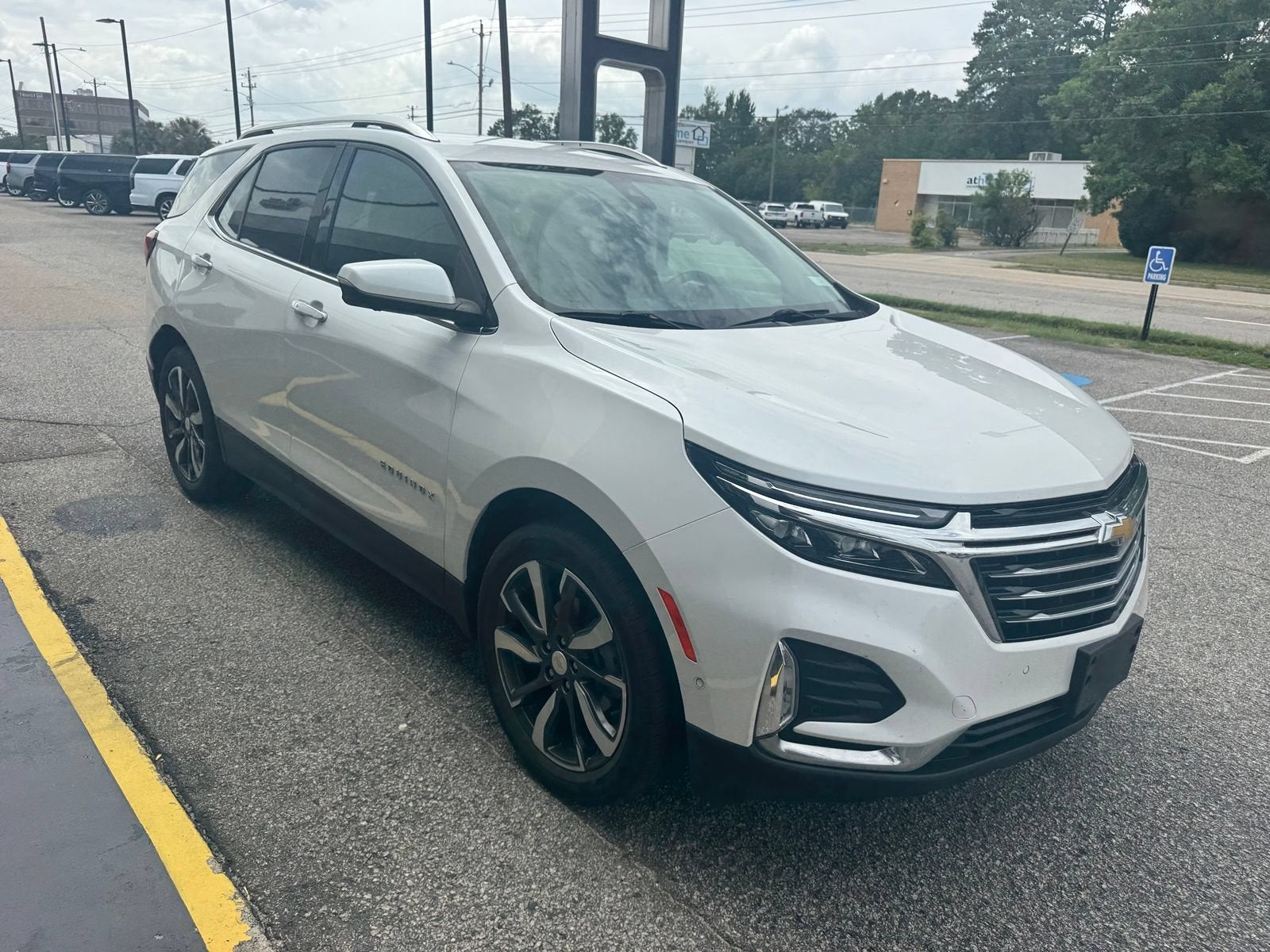 2022 Chevrolet Equinox Premier