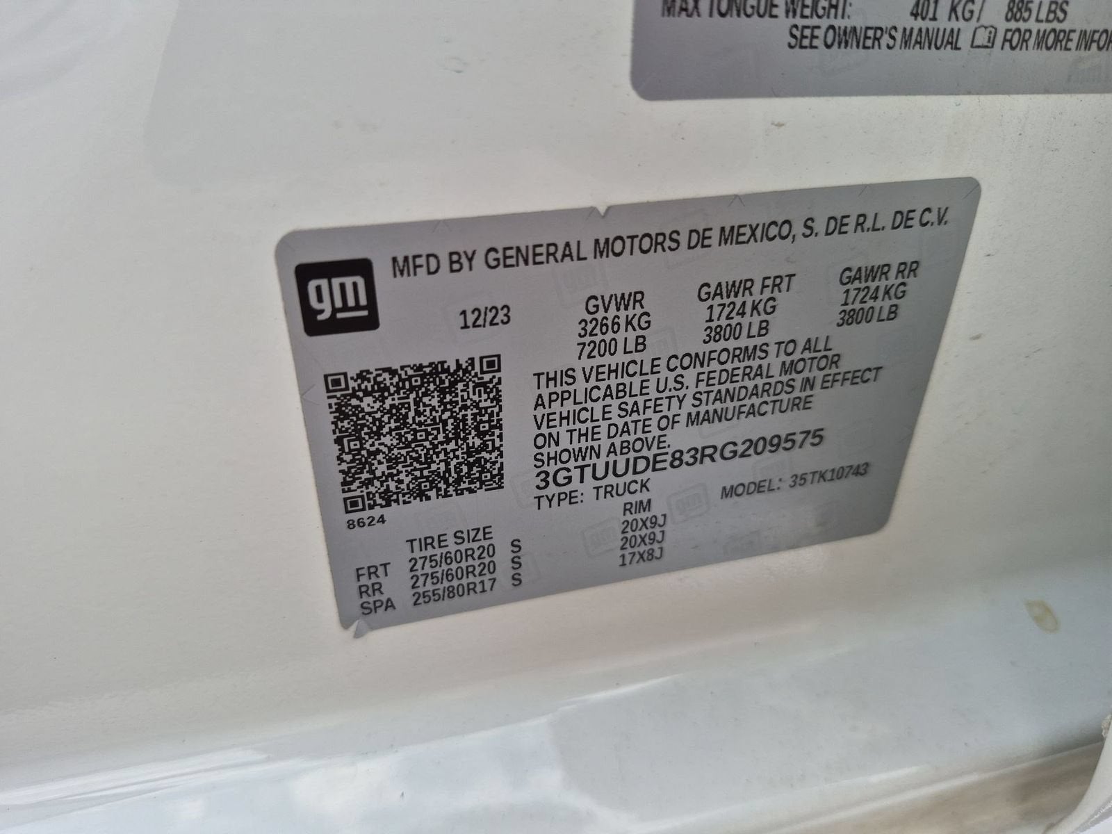 2024 GMC Sierra 1500 SLT