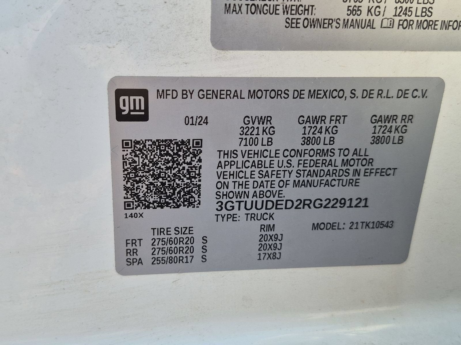 2024 GMC Sierra 1500 SLT