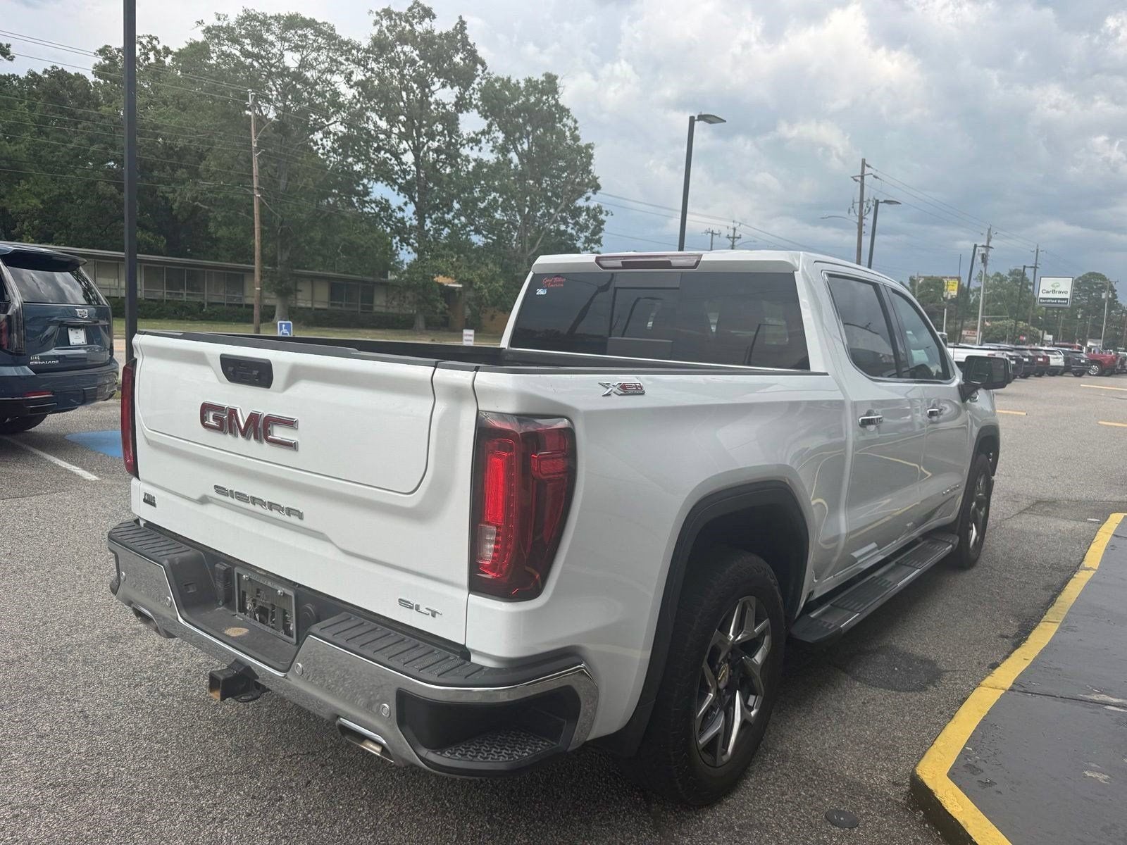 2025 GMC Sierra 1500 SLT