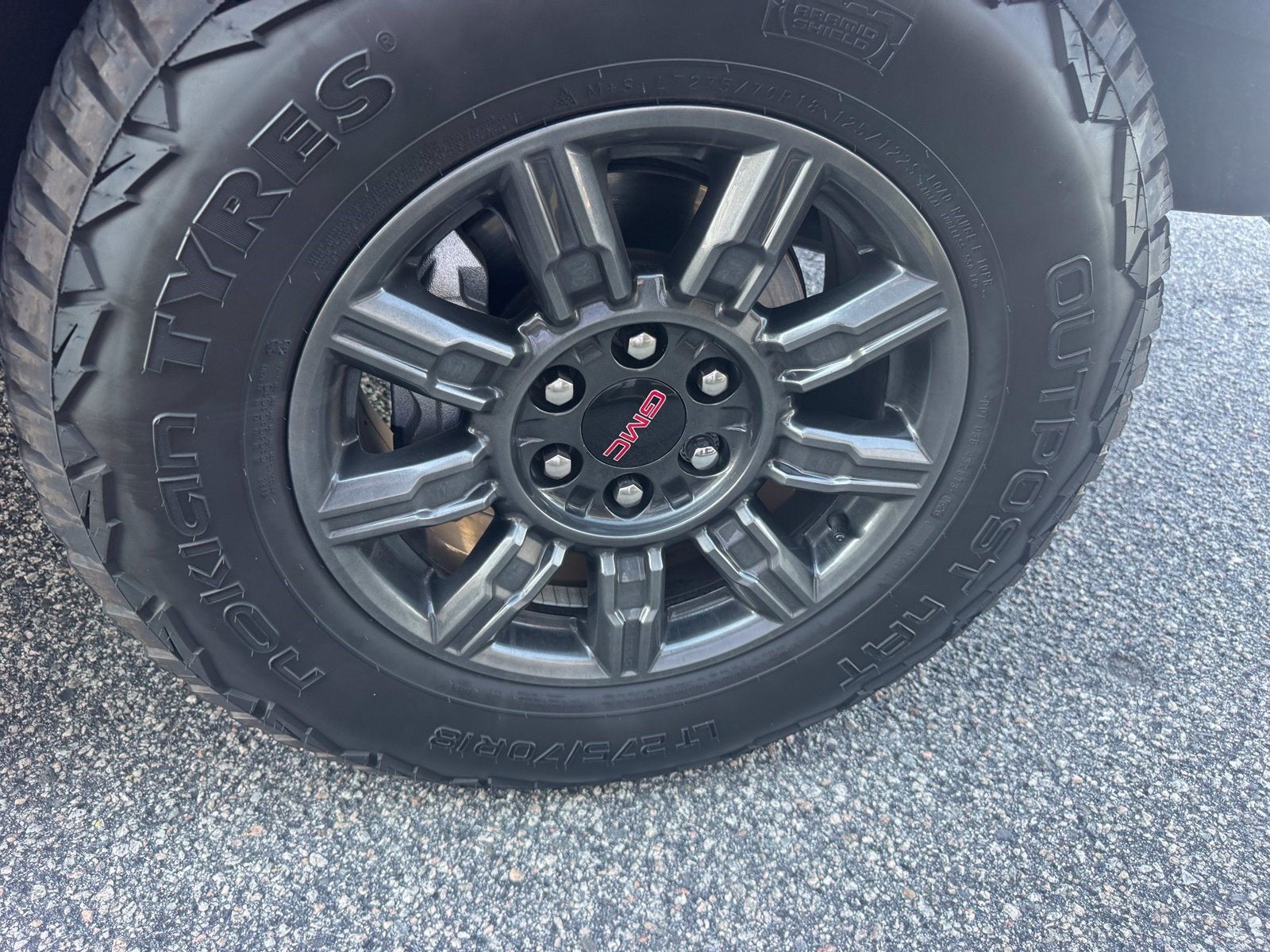 2024 GMC Sierra 1500 AT4X