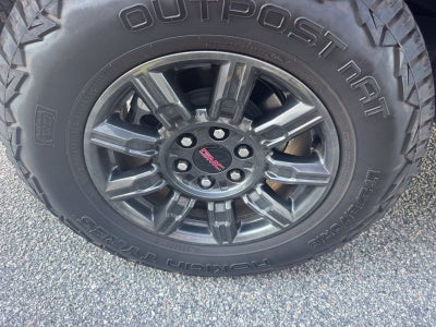 2024 GMC Sierra 1500 AT4X
