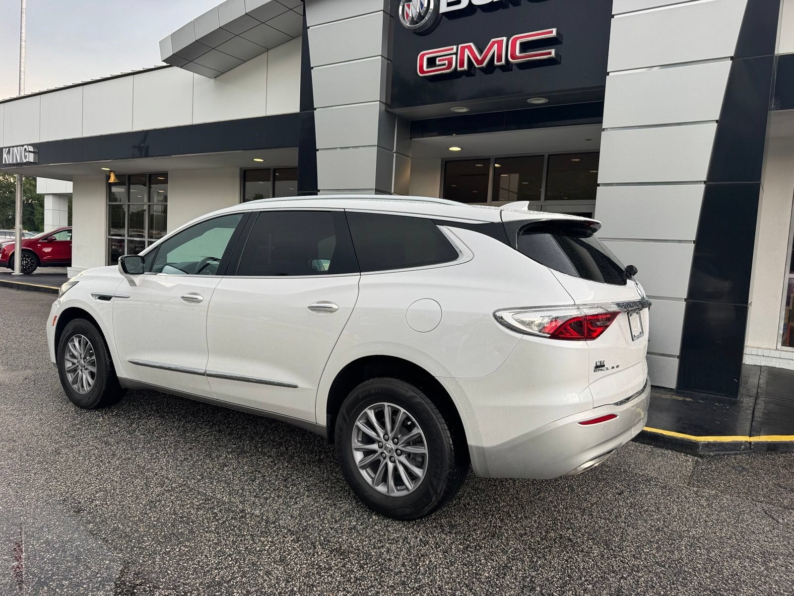 2023 Buick Enclave Essence