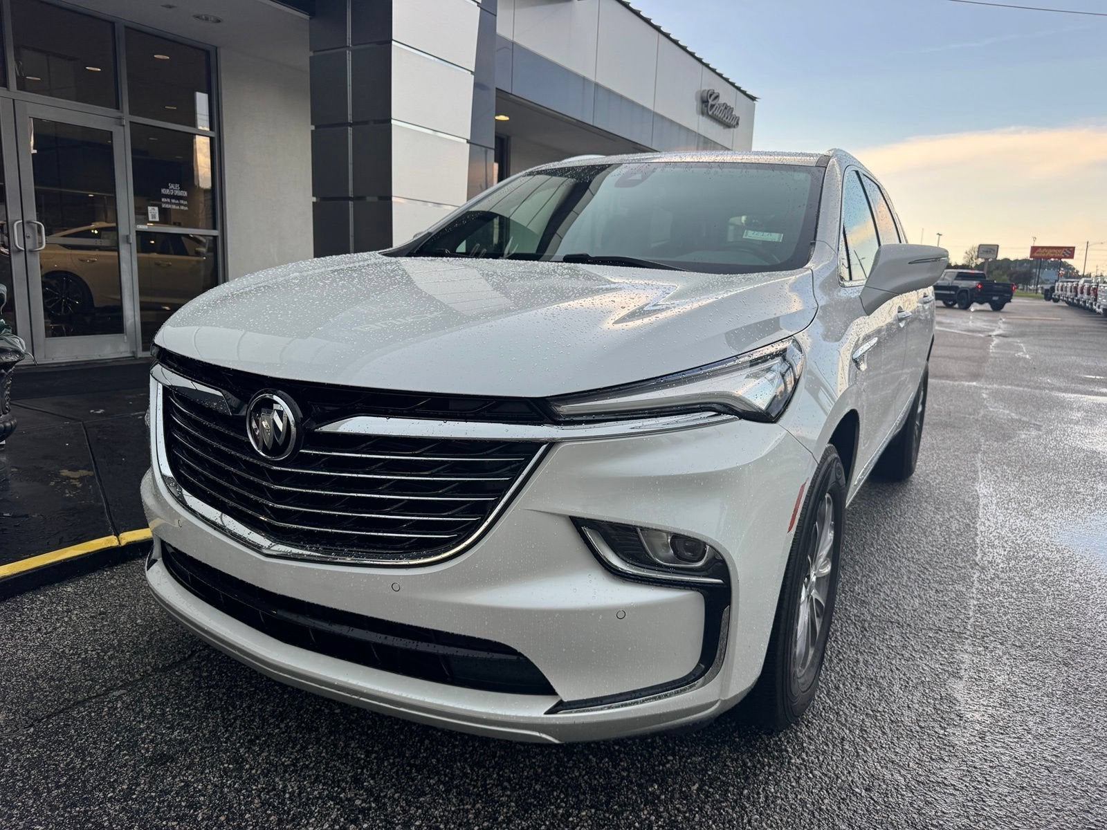 2023 Buick Enclave Essence