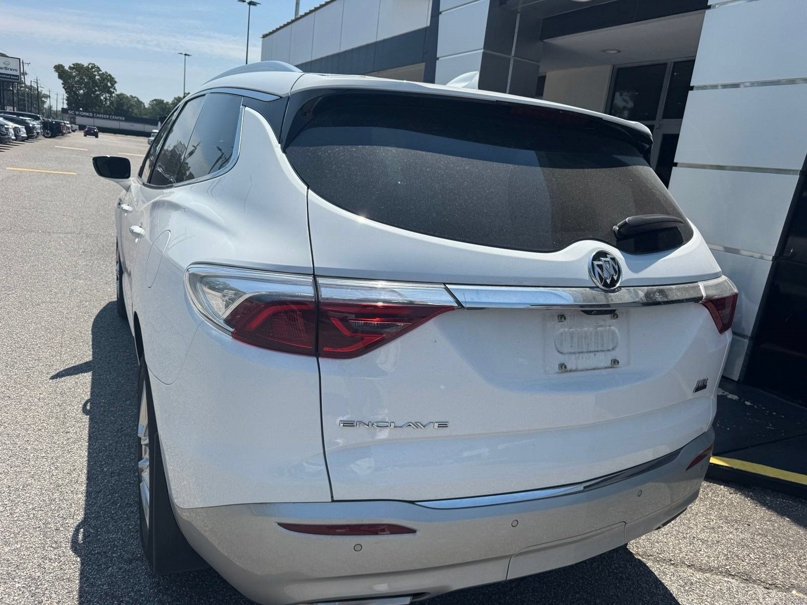 2024 Buick Enclave Essence