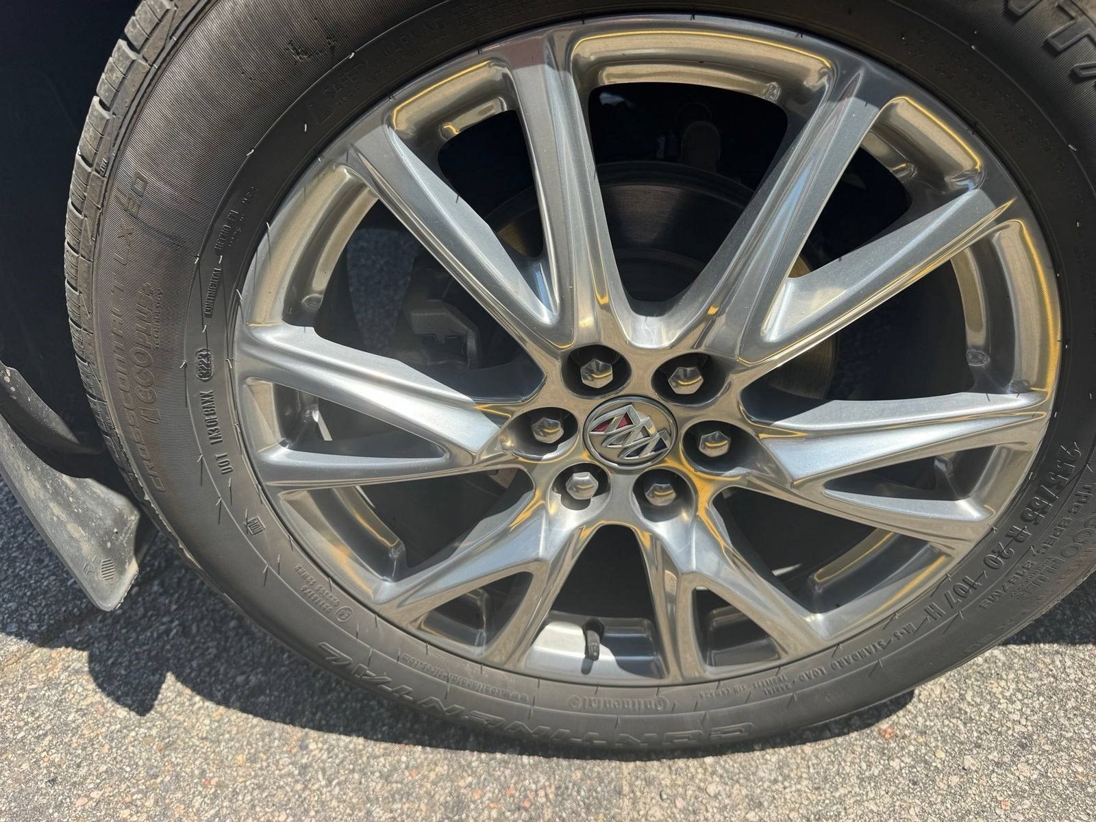 2024 Buick Enclave Essence