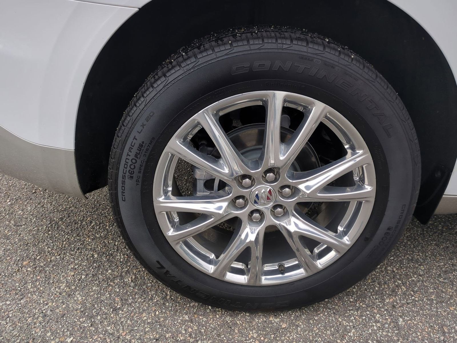 2024 Buick Enclave Essence