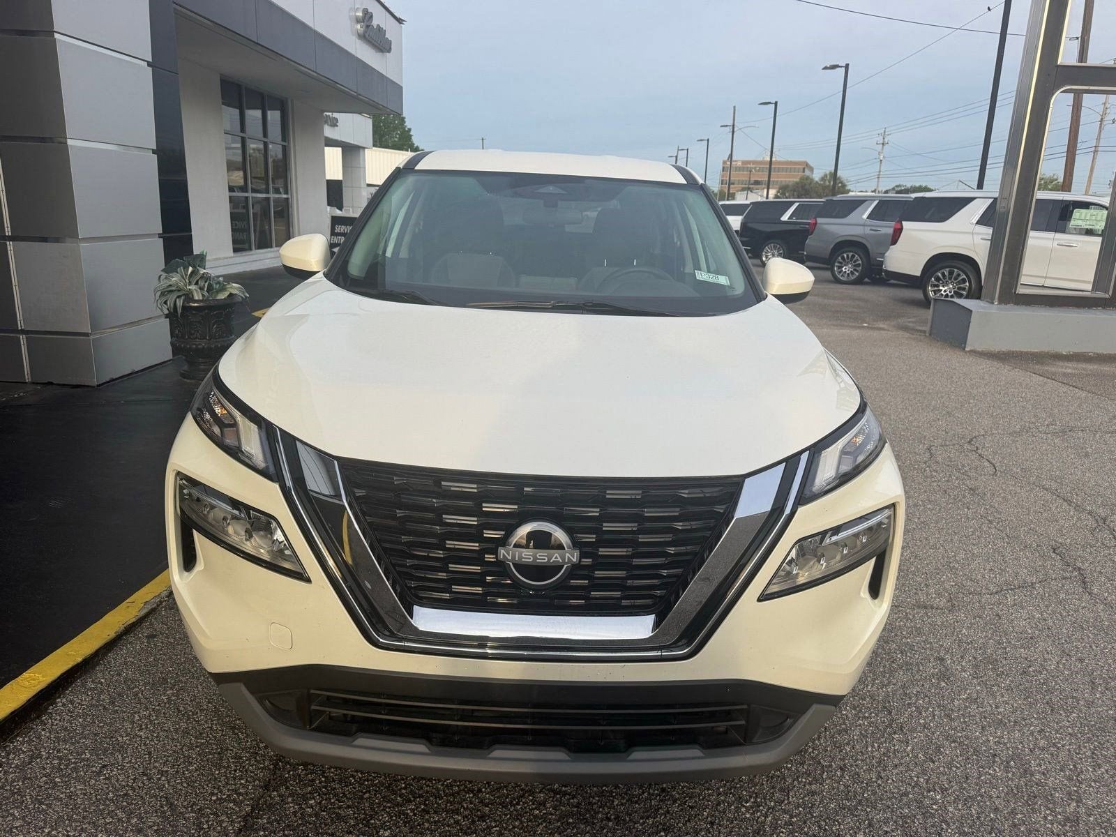 2023 Nissan Rogue SV FWD