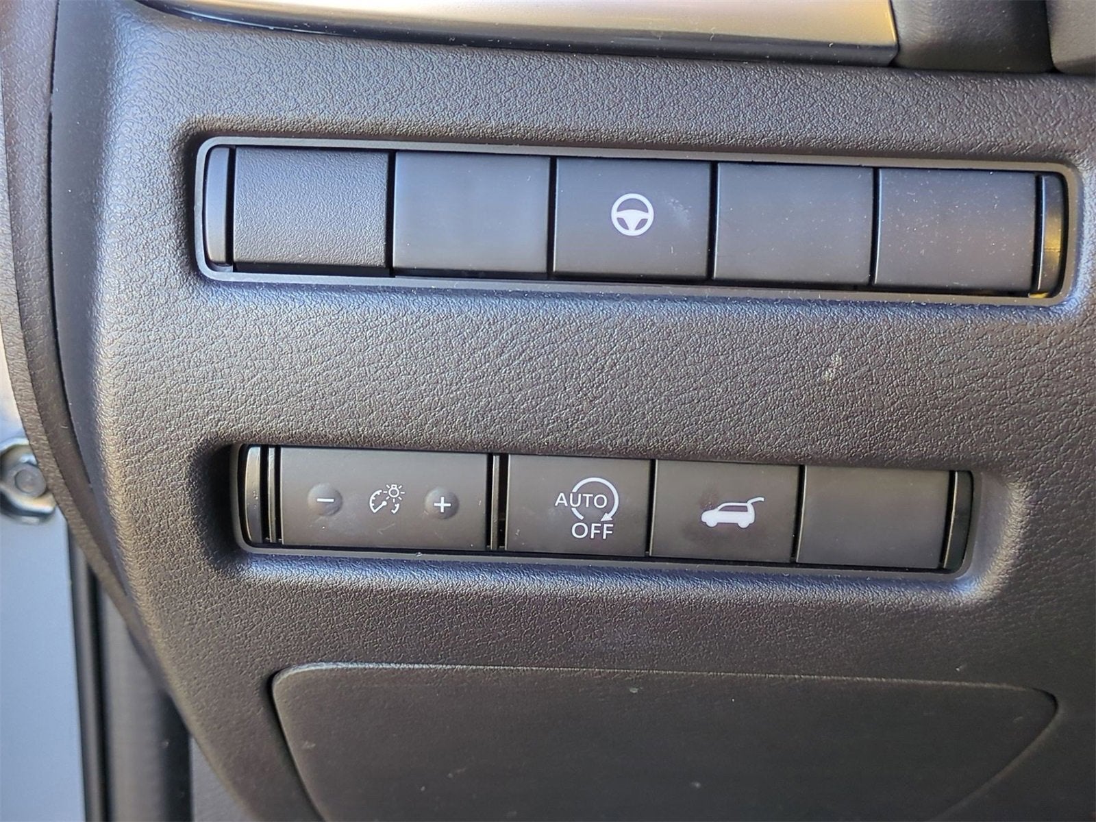 2024 Nissan Rogue SL FWD