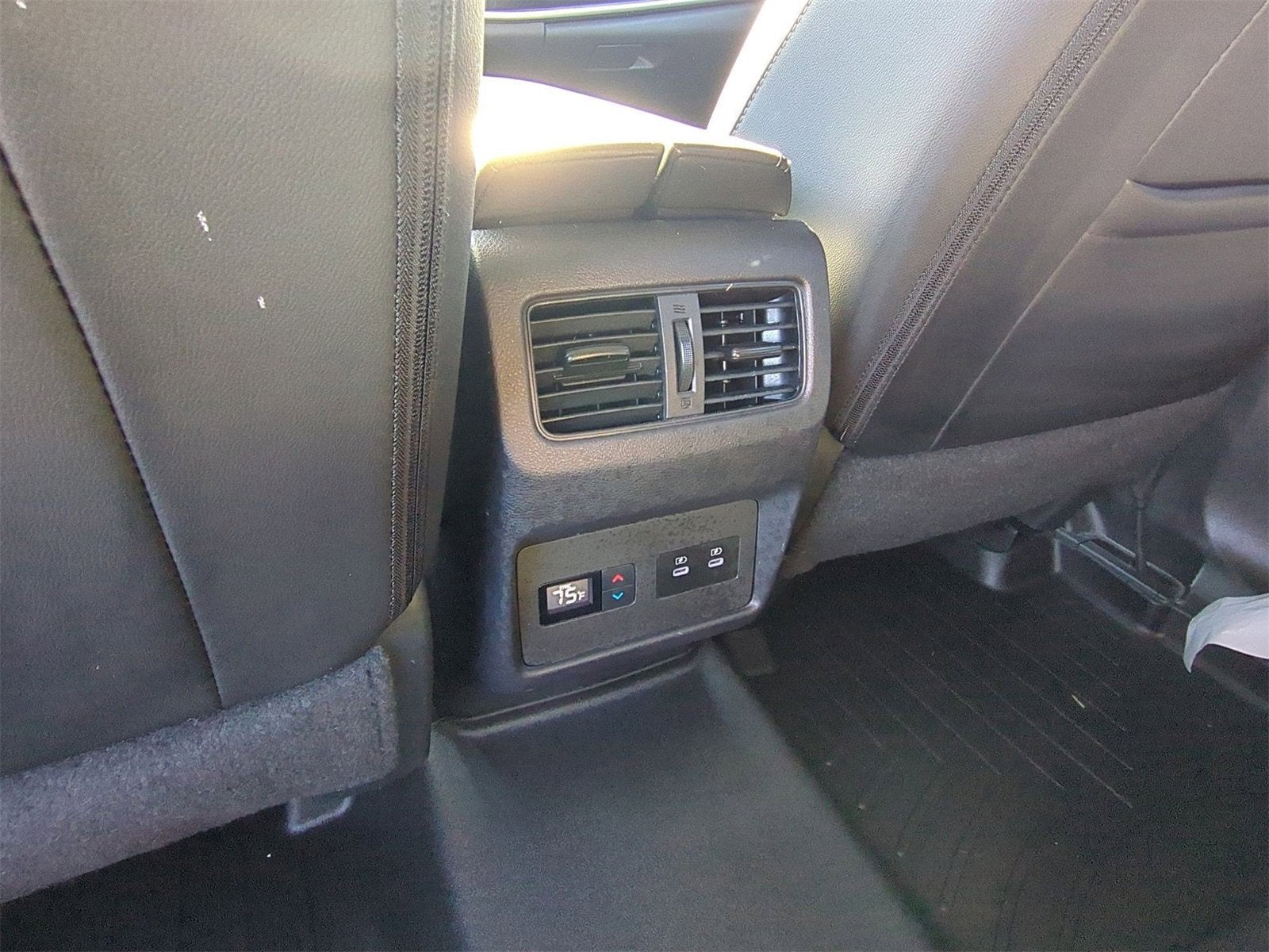 2024 Nissan Rogue SL FWD