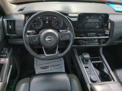 2024 Nissan Pathfinder SL 4WD