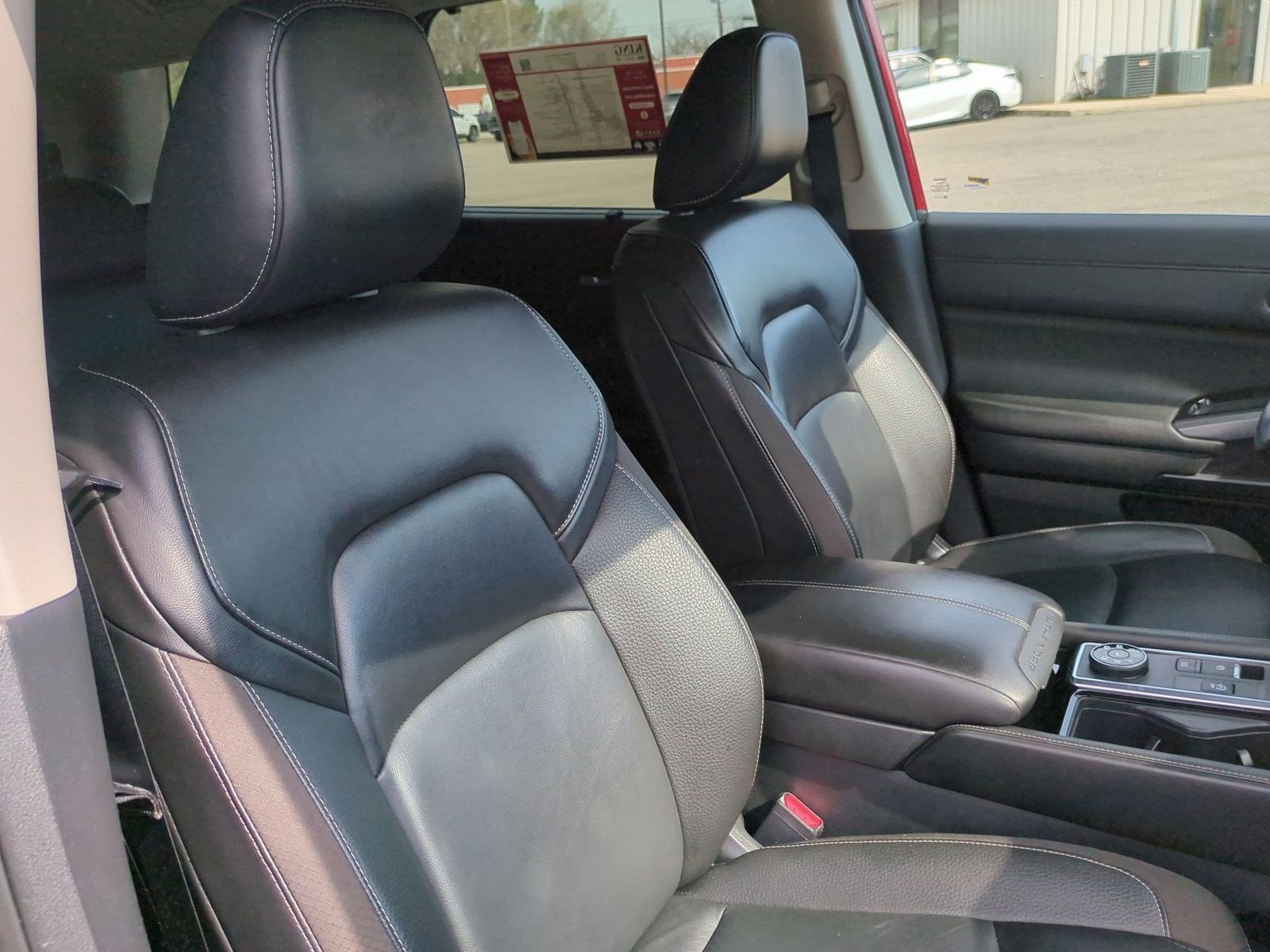 2024 Nissan Pathfinder SL 4WD