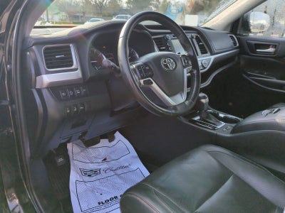 2019 Toyota Highlander Limited Platinum