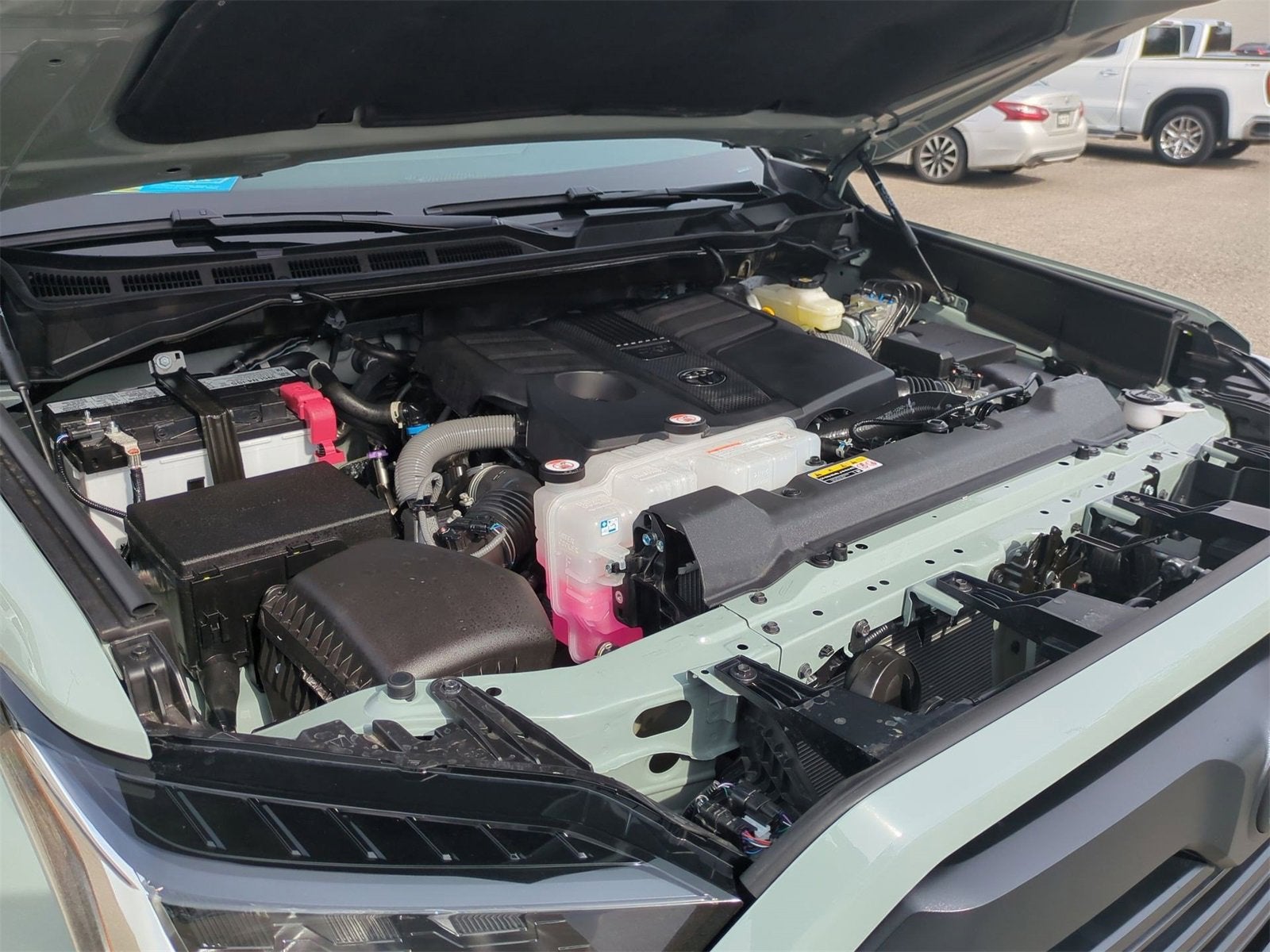 2026 Toyota Tundra Limited CrewMax 5.5' Bed