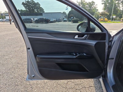 2021 Kia K5 LXS