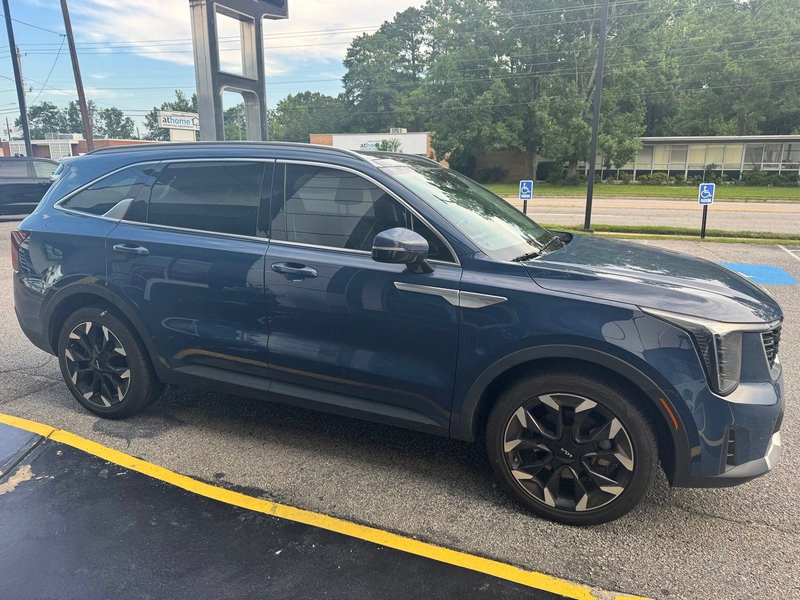 2024 Kia Sorento EX