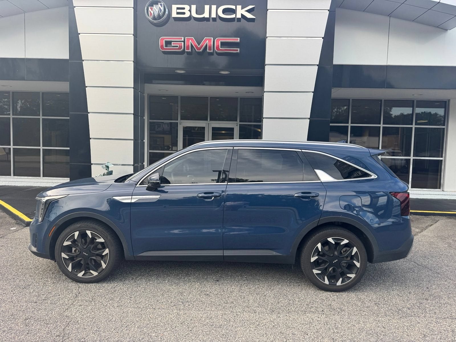 2024 Kia Sorento EX
