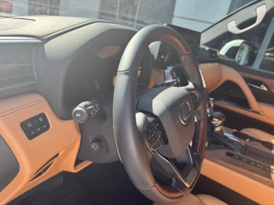 2025 Lexus LX LX 600 Luxury