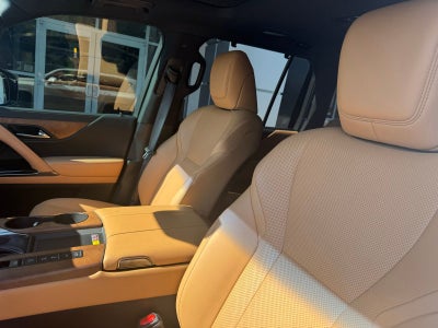 2025 Lexus LX LX 600 Luxury