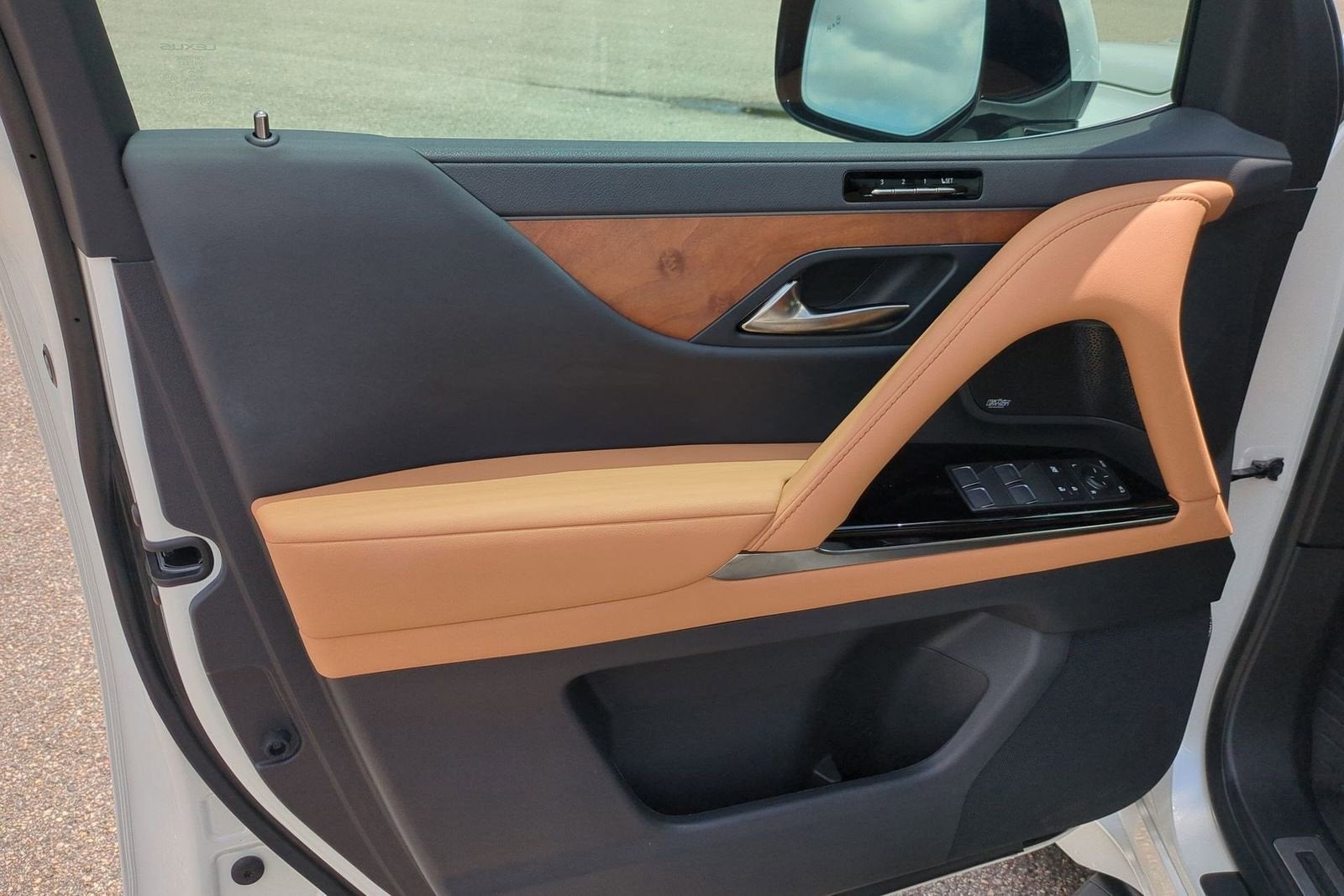 2025 Lexus LX LX 600 Luxury