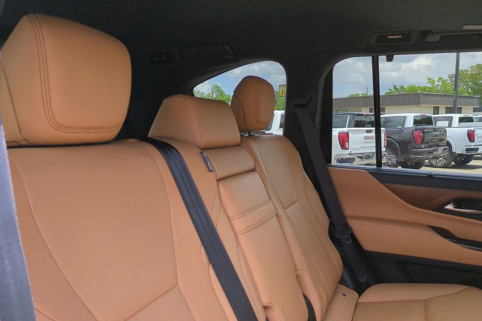 2025 Lexus LX LX 600 Luxury