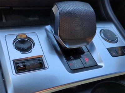 2022 Jaguar F-PACE SVR