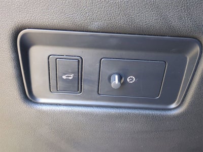 2022 Jaguar F-PACE SVR