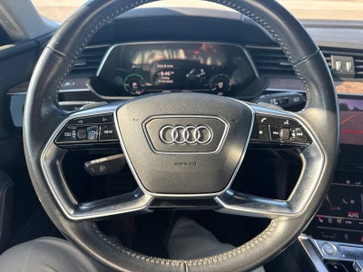 2019 Audi e-tron Premium Plus
