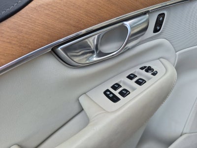 2020 Volvo XC90 T6 Inscription 7 Passenger