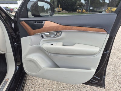 2020 Volvo XC90 T6 Inscription 7 Passenger